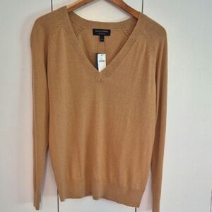 Banana Republic Women's V-Neck Forever Sweater